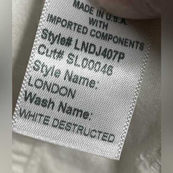 SLVRLAKE London White Destructed Jeans 28 Straight Leg 100% Cotton USA $289 - Picture 6 of 15